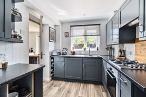 Photo 17- click for photo gallery